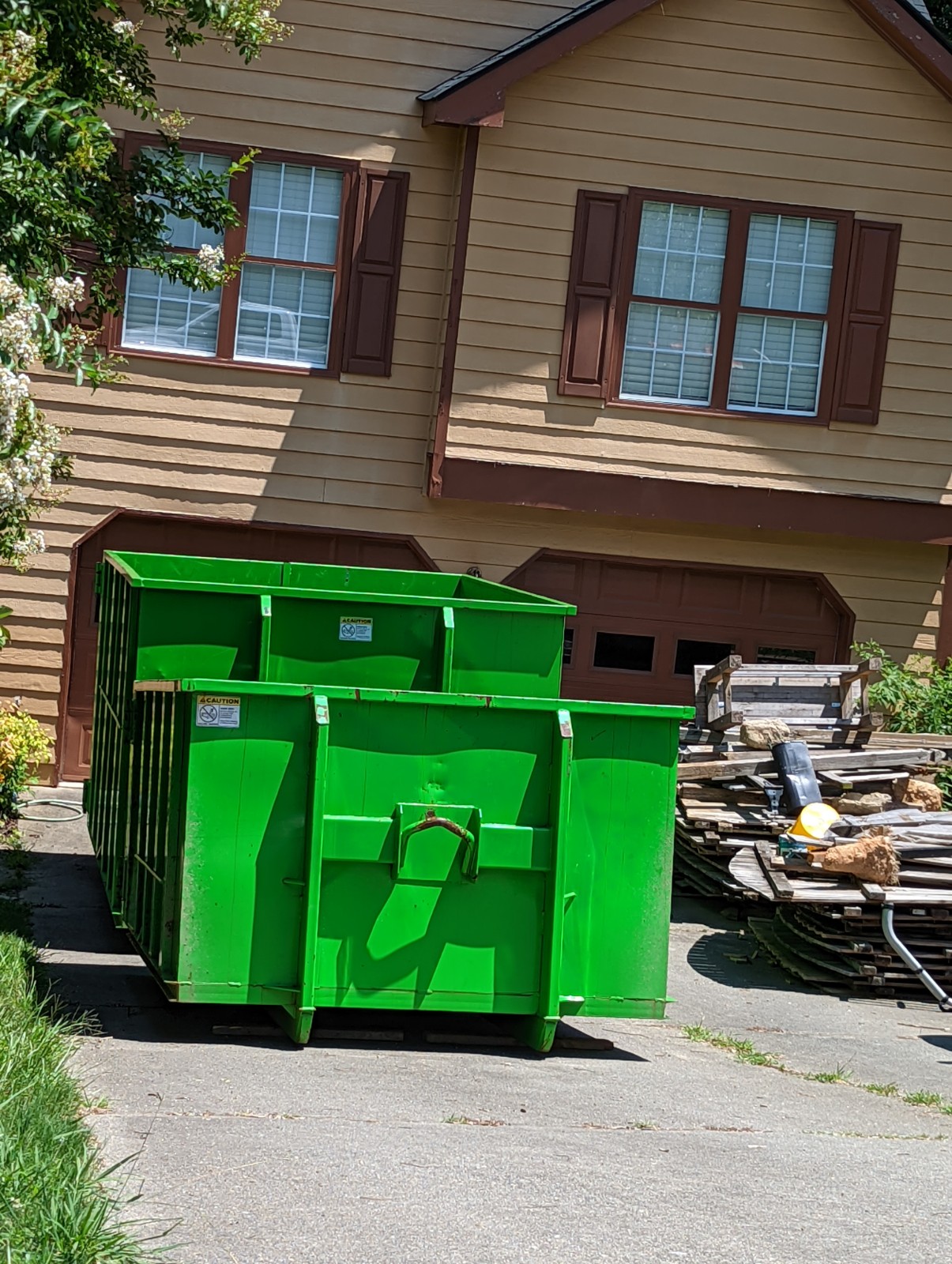 30 cubic yard dumpster rental